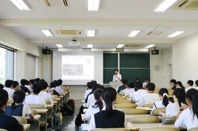 16_学科紹介の様子_9474.JPG
