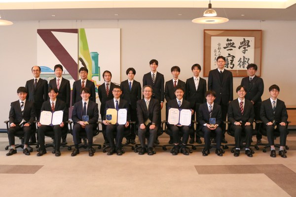 令和7年度工学研究科長賞_写真_1.JPG